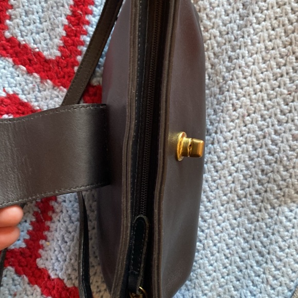 Coach genuine black leather crossbody bag - Picture 9 of 11